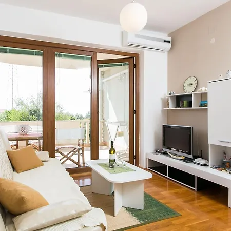 Penetra - Two Bedroom With Balcony And Sea View Cavtat